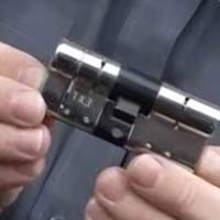 3 STAR LOCK